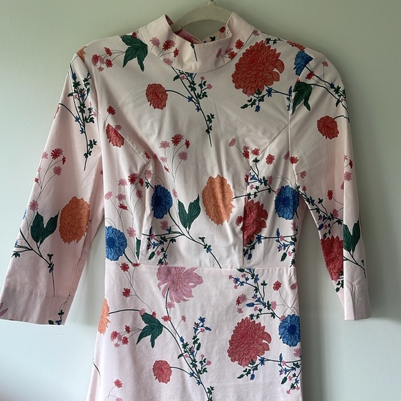 Maeve Mock-Neck floral pink Stretch Shift Mini Dress 4 - Picture 4 of 8